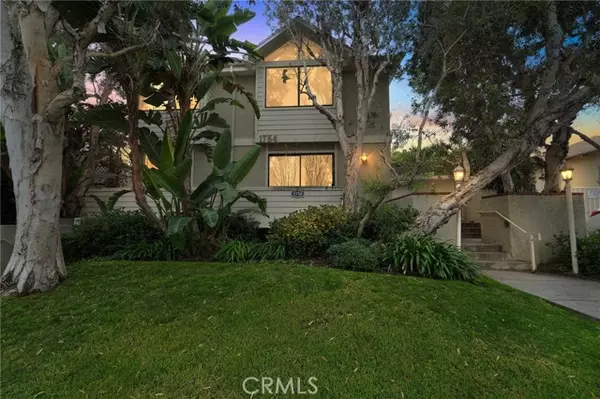 1754 11th ST 101, Santa Monica, CA 90404