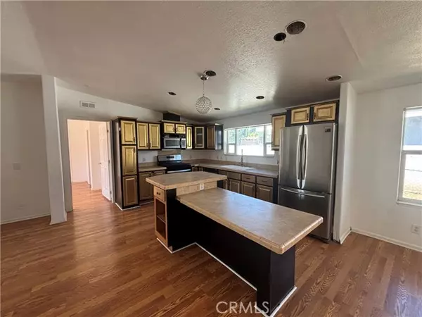 Banning, CA 92220,1225 N Alessandro