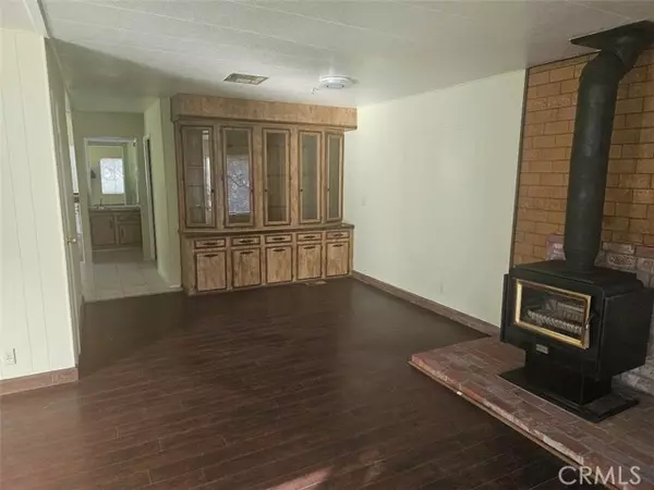 CA 93222,16705 Aleutian DR