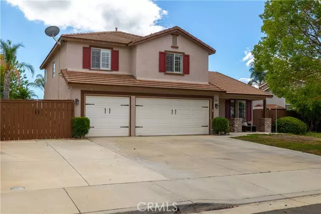 23513 Mountain Breeze Dr, Murrieta, CA 92562