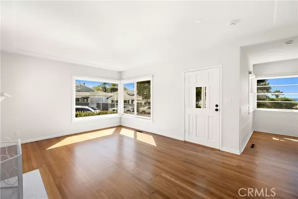Laguna Beach, CA 92651,580 PARK
