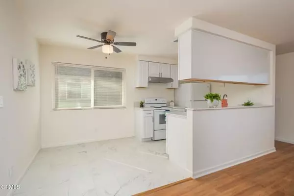 Thousand Oaks, CA 91320,1667 Calle Zafiro