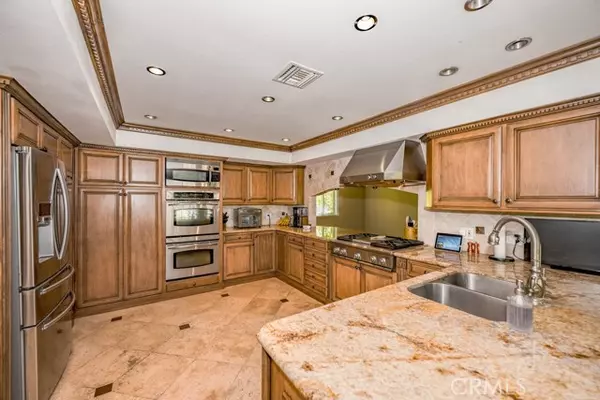 Simi Valley, CA 93065,1101 Hacienda DR