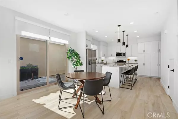 La Quinta, CA 92253,80413 Redstone