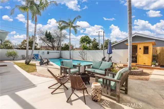 Anaheim, CA 92802,1550 W Palais Rd.