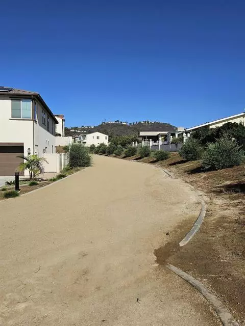 Escondido, CA 92026,1915 Halley CT