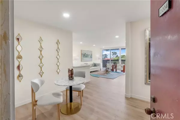 6542 Ocean Crest DR D204, Rancho Palos Verdes, CA 90275