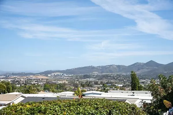 San Marcos, CA 92078,3535 Linda Vista DR 332