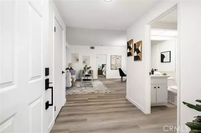 255 S Avenida Caballeros 106, Palm Springs, CA 92262