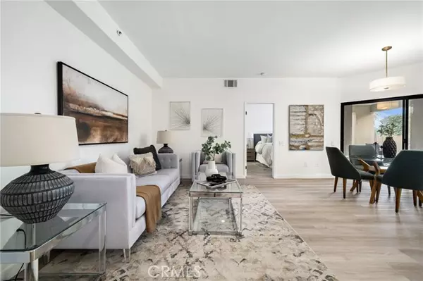 Palm Springs, CA 92262,255 S Avenida Caballeros 106