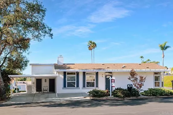 Escondido, CA 92026,8975 Lawrence Welk Dr 83