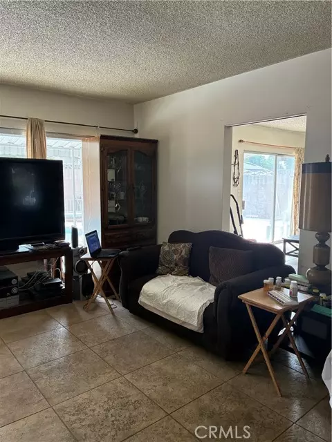 Pomona, CA 91767,2248 Mariposa ST