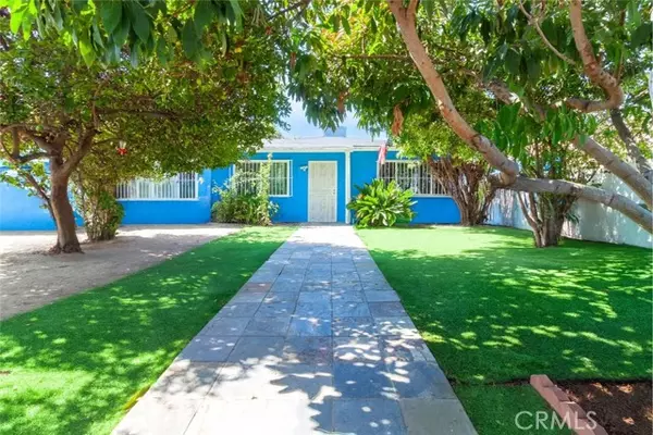 7545 White Oak, Reseda, CA 91335