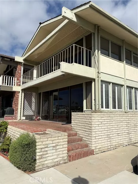 5627 E Corso Di Napoli, Long Beach, CA 90803