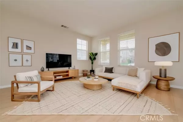 Corona, CA 92883,11060 Sweetgum