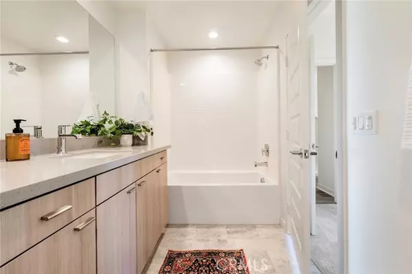 Orange, CA 92865,2890 N Glassell ST