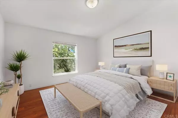 Escondido, CA 92027,2280 E Valley PKWY 74