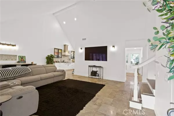 Orange, CA 92869,7332 E Grovewood