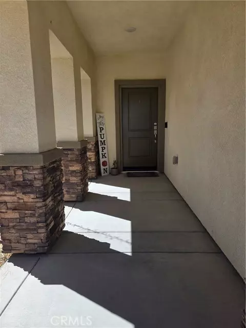 Victorville, CA 92392,12918 12918 Echo Valley ST