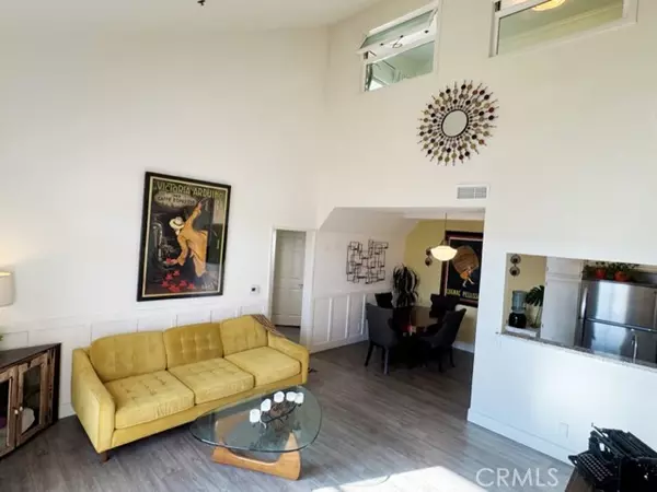 Valley Glen, CA 91401,13801 Oxnard 206