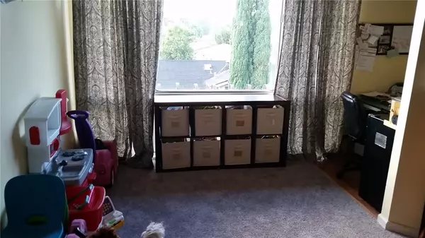 Valley Village, CA 91607,12720 Burbank 311