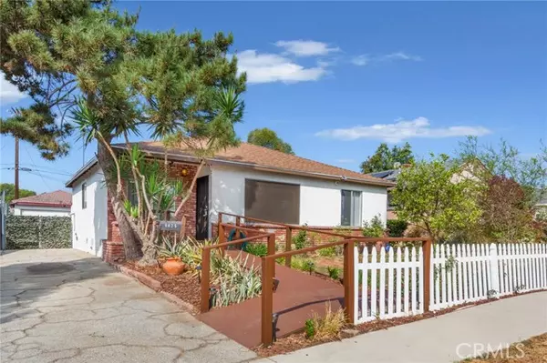 6025 Willowcrest AVE, North Hollywood, CA 91606