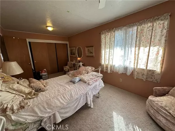 Clearlake, CA 95422,3635 Country CLB