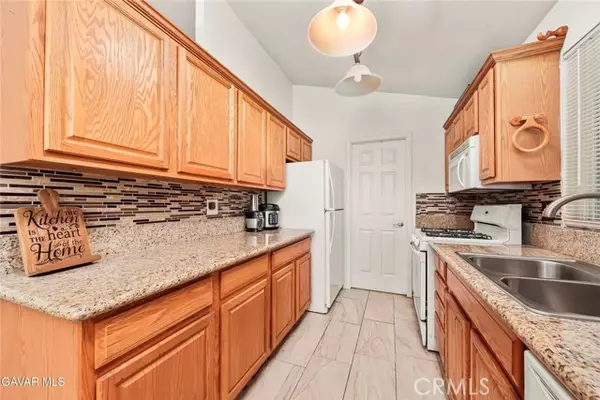 Palmdale, CA 93551,40701 Rancho Vista BLD 142