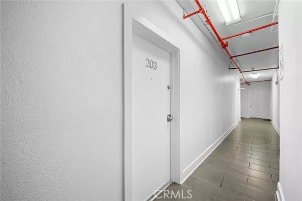 Glendale, CA 91205,228 S Kenwood ST 203