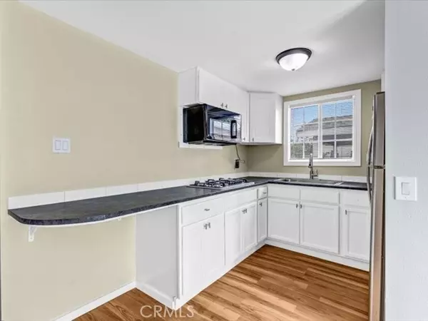 Compton, CA 90222,12624 S Mona