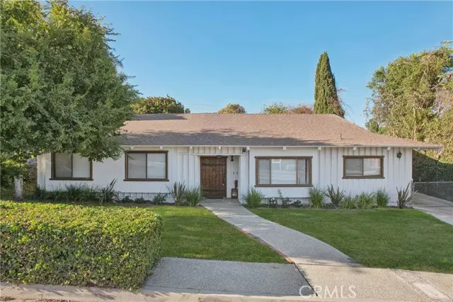 9 Moccasin LN, Rolling Hills Estates, CA 90274
