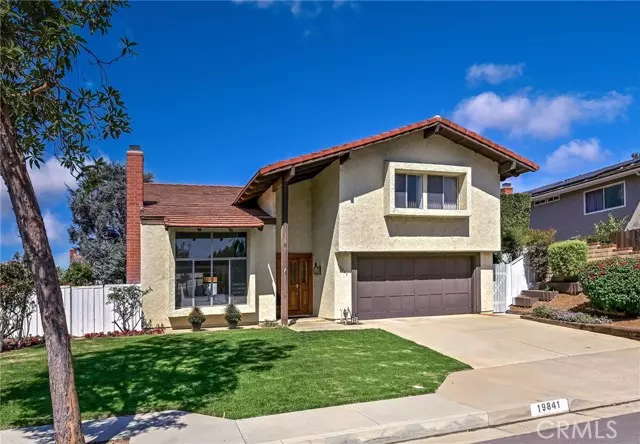 19841 LOMBARDY, Yorba Linda, CA 92886