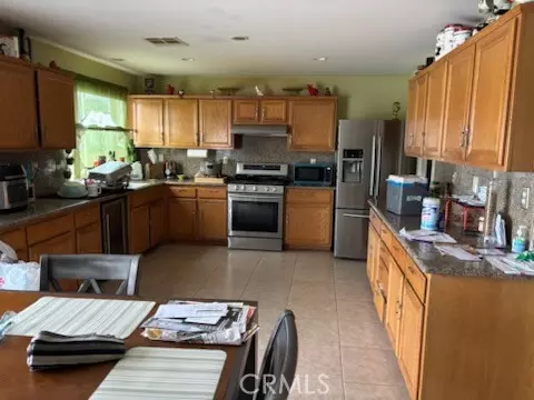 Lancaster, CA 93536,3253 W Avenue K4