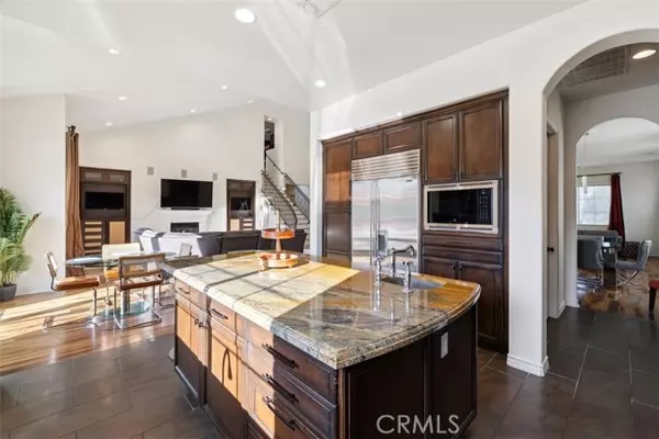 Chatsworth, CA 91311,9651 Sagebrush AVE