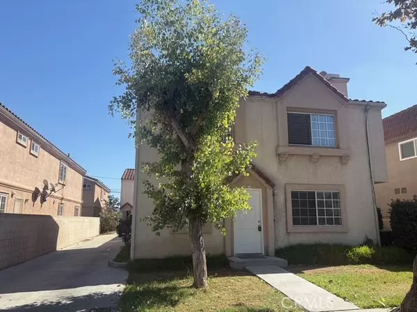 Artesia, CA 90701,18422 Arline 1