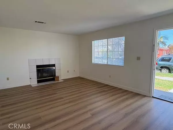 Artesia, CA 90701,18422 Arline 1