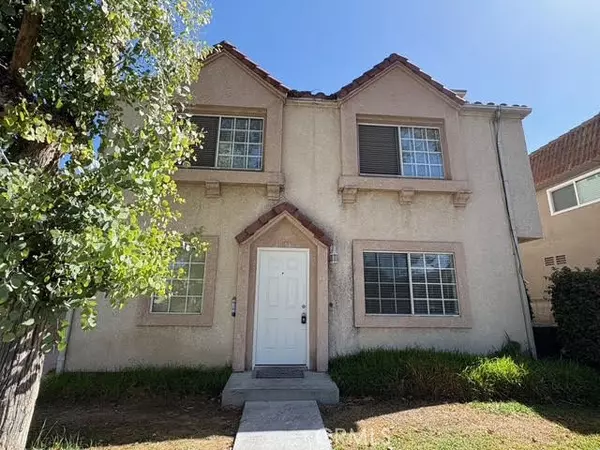 18422 Arline 1, Artesia, CA 90701