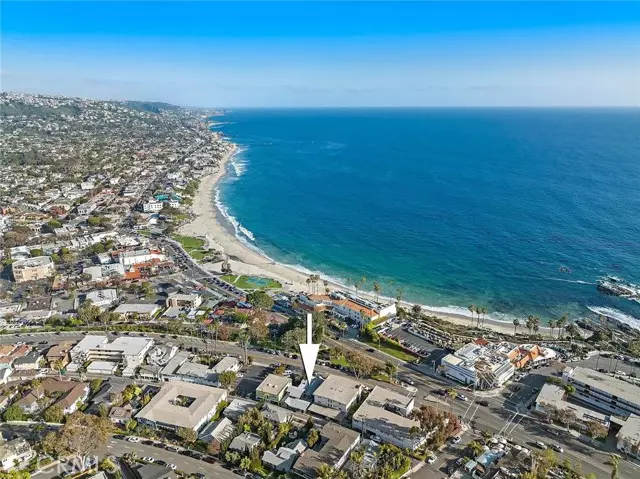 274 Cliff Drive 4, Laguna Beach, CA 92651