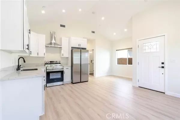 North Hollywood, CA 91605,11937 1/2 Burton