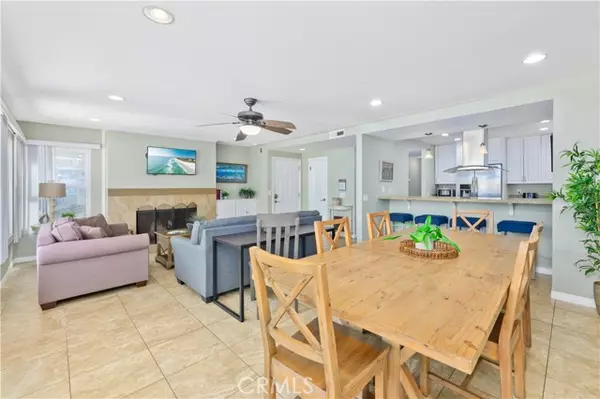 Newport Beach, CA 92663,119 46th St Lower