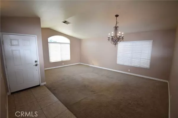 Apple Valley, CA 92308,21178 Rhone PL