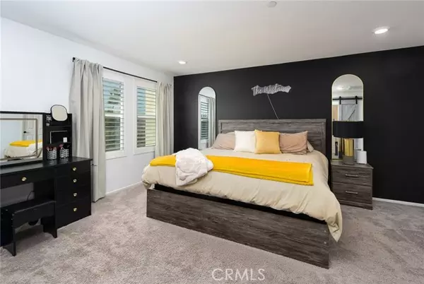 Fontana, CA 92336,7155 Citrus AVE 403