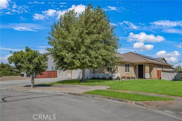 13864 Grant WAY, Oak Hills, CA 92344