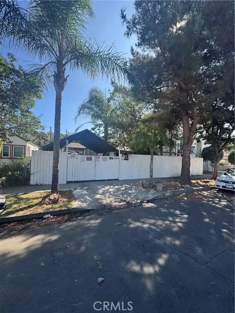 5308 Cleon, North Hollywood, CA 91601