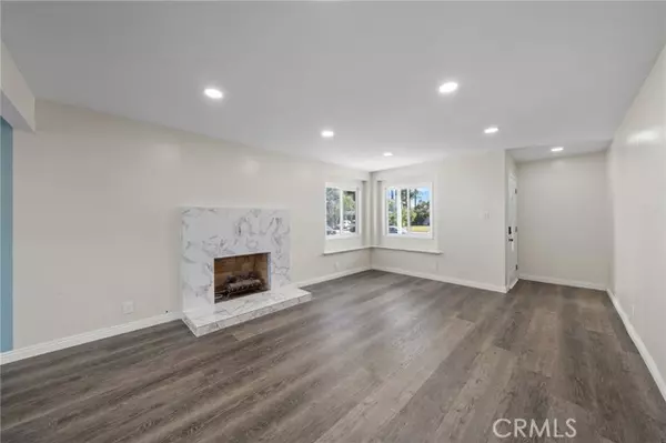 Carson, CA 90745,21992 Acarus