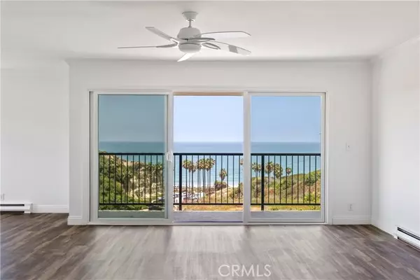 San Clemente, CA 92672,235 2 Avenida Lobeiro
