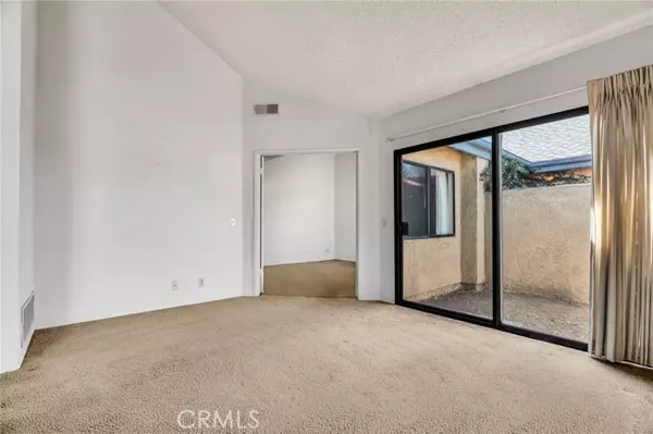 Montebello, CA 90640,320 N Montebello