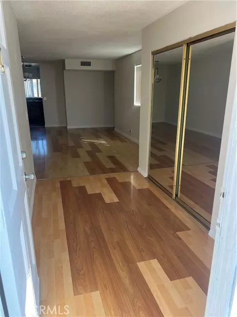 Glendale, CA 91205,822 E Lomita