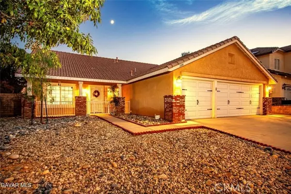 3310 Caspian DR, Palmdale, CA 93551