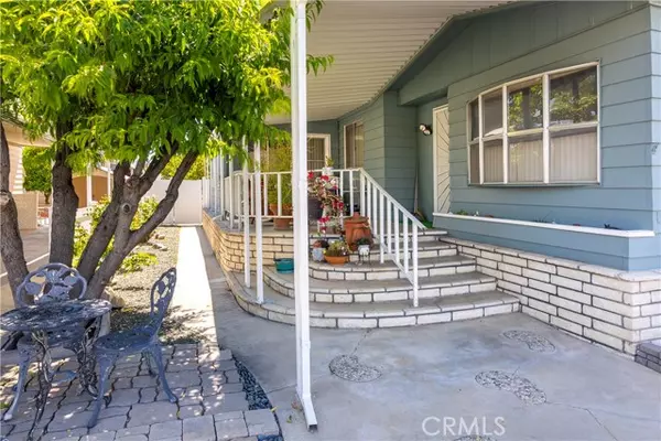 San Jacinto, CA 92583,2230 Lake park 170